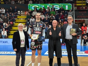 Il Panathlon Club Perugia ha premiato Simone Giannelli