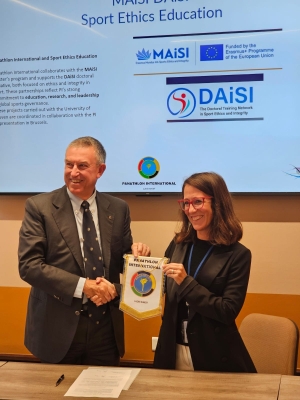 Firmato l’accordo tra Panathlon International e MAiSI