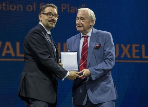 PC Wallonie-Bruxelles - Le Panathlon Wallonie-Bruxelles reçoit le trophée mondial du Fair-Play à Baku
