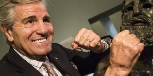 We embrace the boxing myth who has left us 