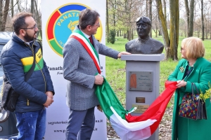 Inaugurazione del busto del pilota Tazio Nuvolari - Panathlon International Club Modena